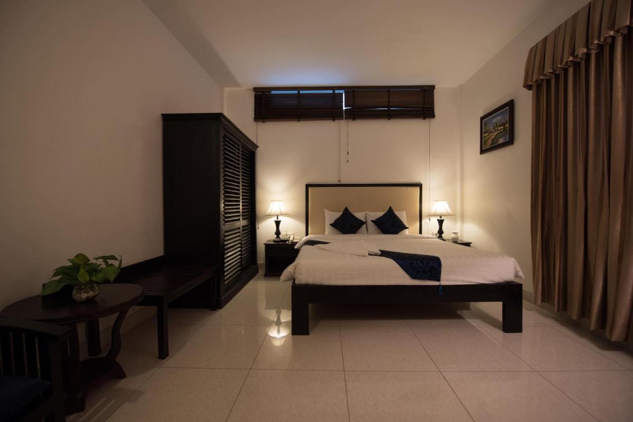 Homesyn Hotel Phnom Penh Exteriör bild