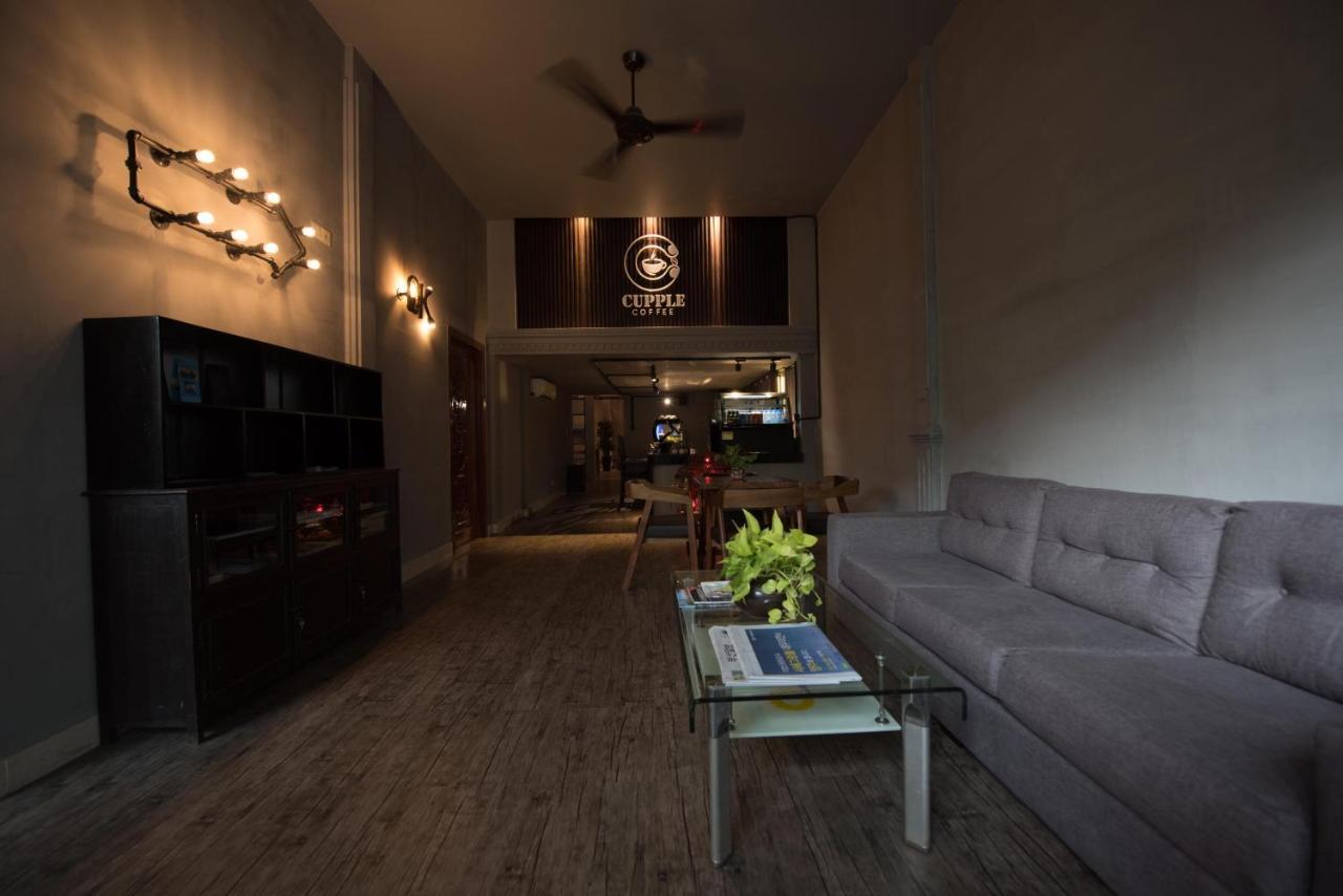 Homesyn Hotel Phnom Penh Exteriör bild