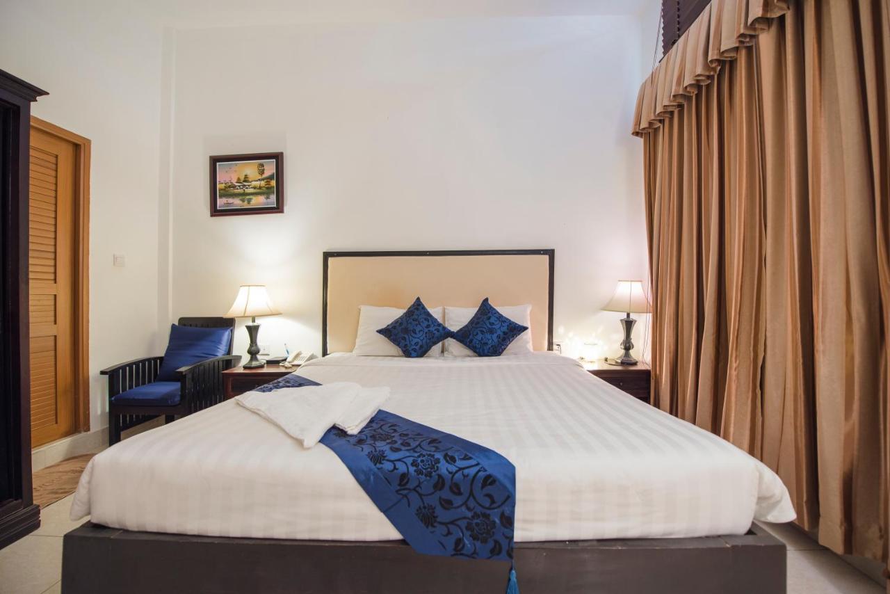 Homesyn Hotel Phnom Penh Exteriör bild